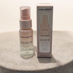 💎 Laura Mercier Translucent Pure Setting Spray